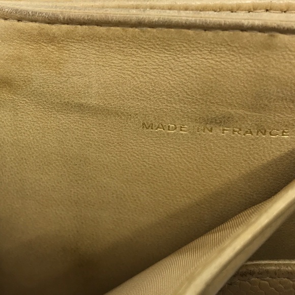 Chanel CC Timeless Logo Bifold Compact Wallet - Picture 5 of 7